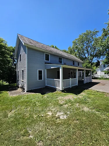 32 West St #A Photo 1