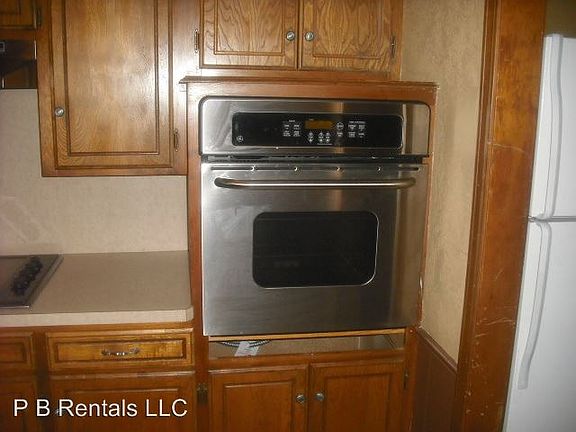 5th image of 6302 NW Taylor Ave