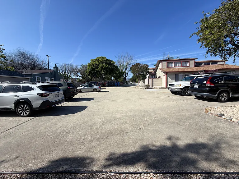 279 Branch St #F — Photo 12