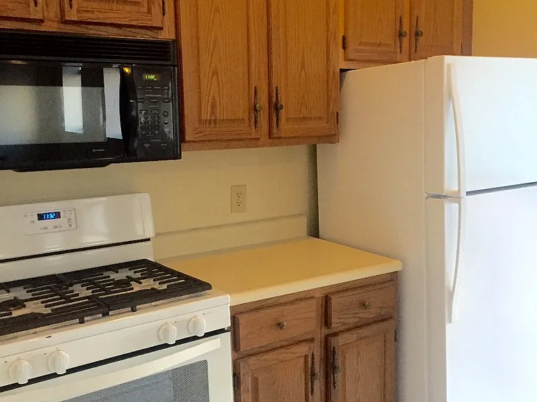 67 Washington Street Apartments — Photo 3