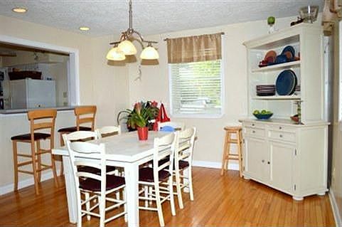 5th image of 5320 Belclare Rd