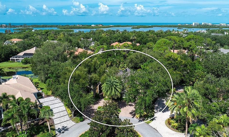 1st image of 662 FERNWALK LANE