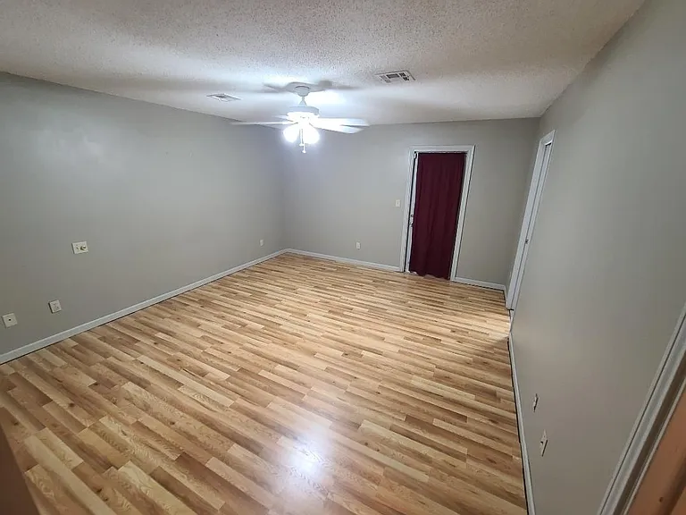 146 E Bayou Shr — Photo 45