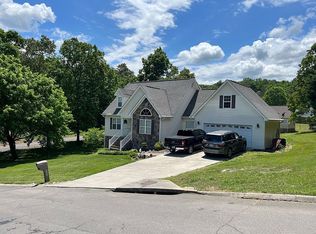 3101 Farm View Ct, Rocky Face, GA 30740