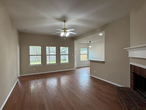 4th image of 6014 Decker Ridge Ct