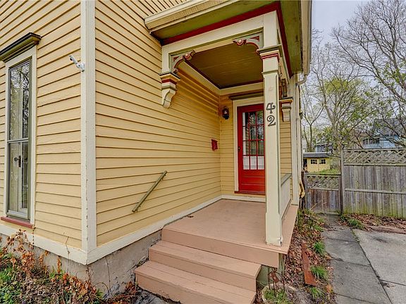 2nd image of 42 Hickory St