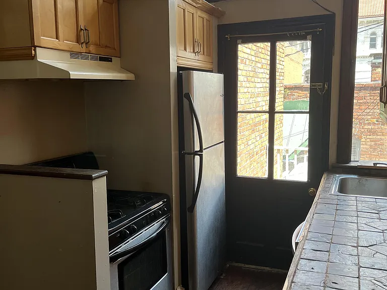 18 W Oglethorpe Ave #B — Photo 16