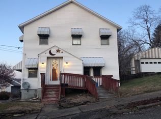 127 Boston St, Paden City, WV 26159