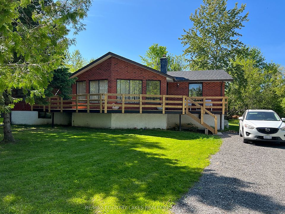 1st image of 4 Macpherson Cres