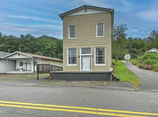 284 Railroad Ave, Duffield, VA 24244