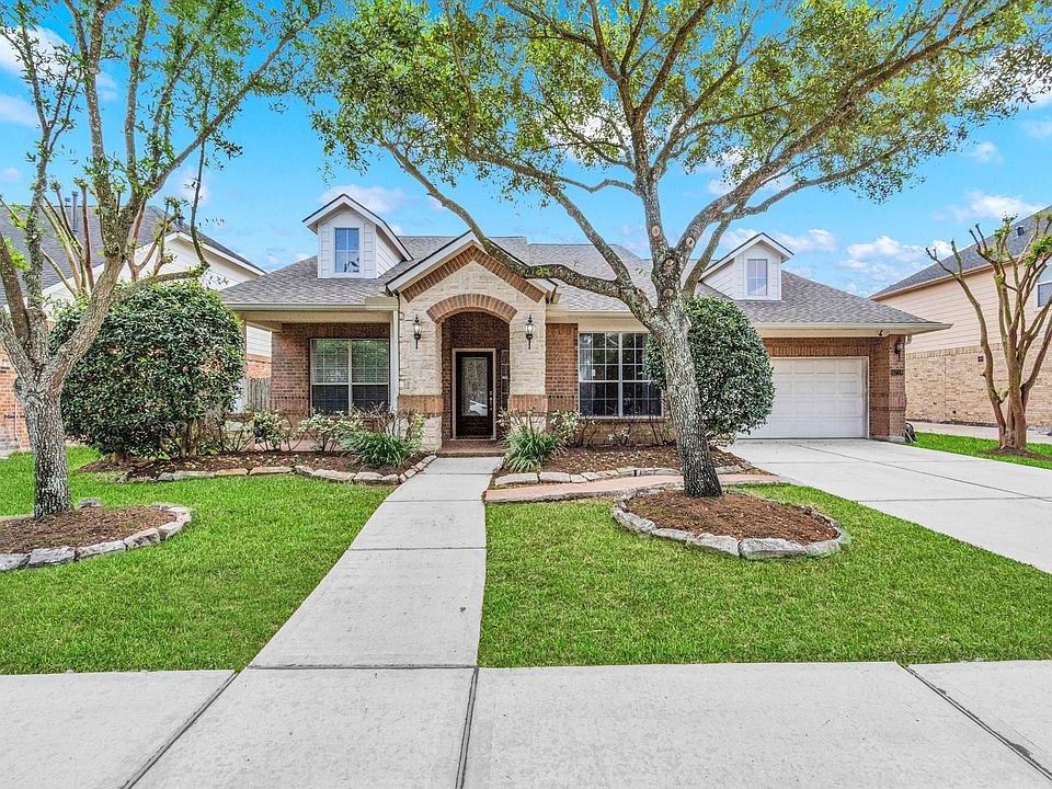 1st image of 6719 Silver Shade Dr