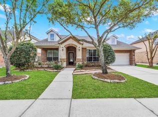 6719 Silver Shade Dr, Houston, TX 77064