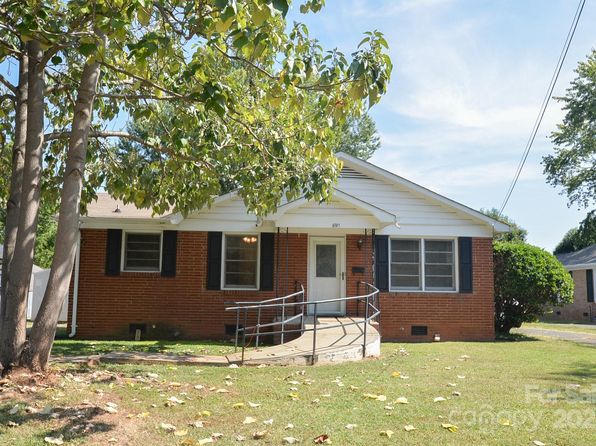 charlotte-north-carolina-6260428 picture