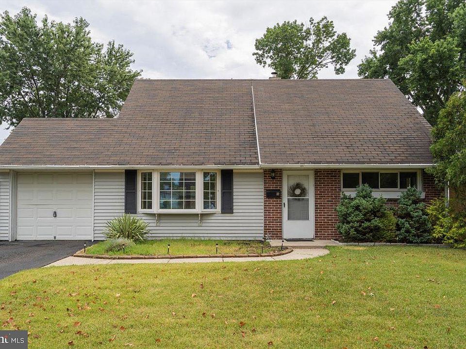 32 Quill Rd, Levittown, PA 19057 Zillow