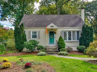 8 Pathwood Ave, Burlington, MA 01803