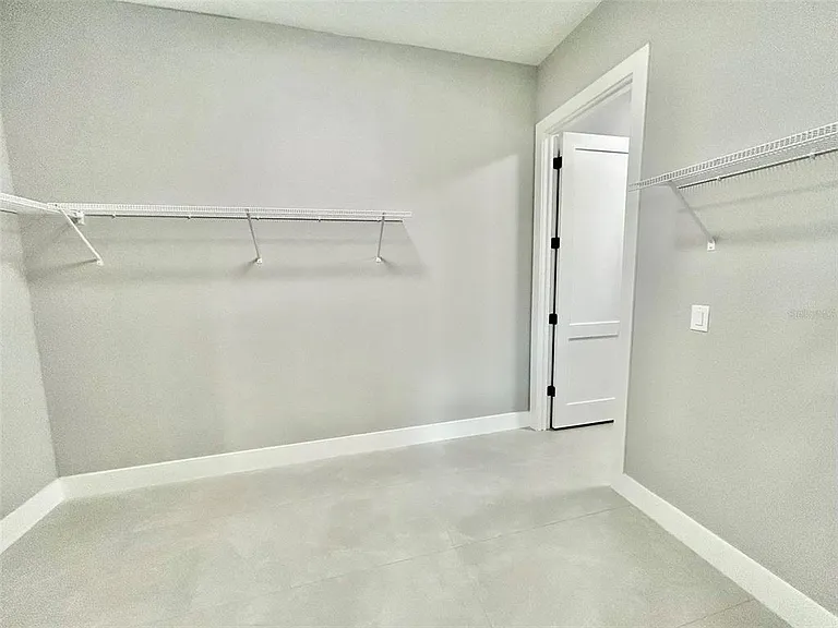 8147 Tracy Cir — Photo 14
