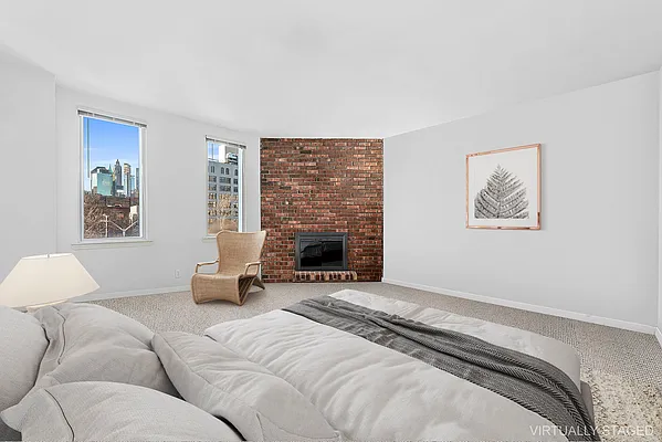 Sold by Compass | media 10