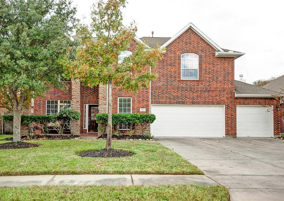 1st image of 17427 Elverson Oaks Dr