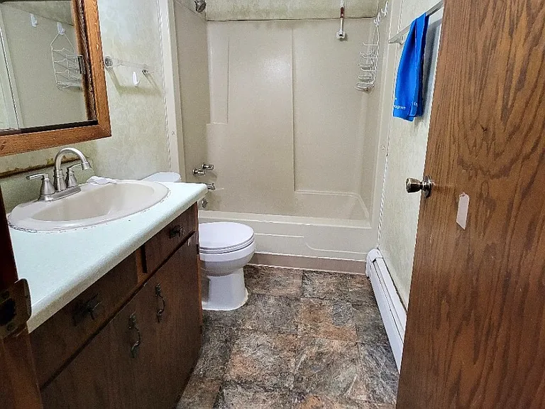 923 E Wausau Ave — Photo 6