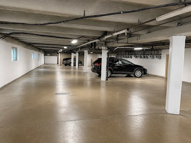 Oakwood Apartments — Photo 11