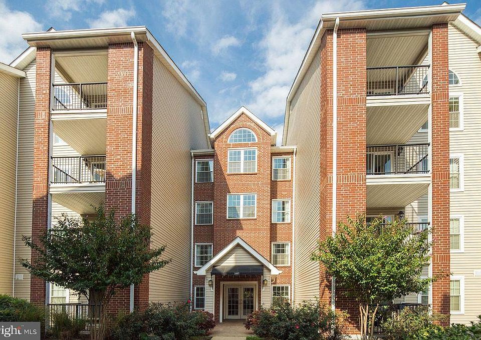 1st image of 3307 Wyndham Cres #3167