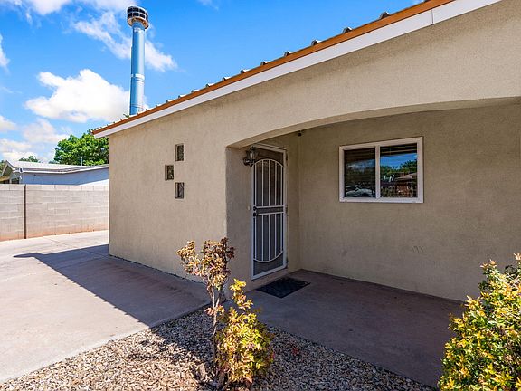 4th image of 2842 La Fonda Dr SW