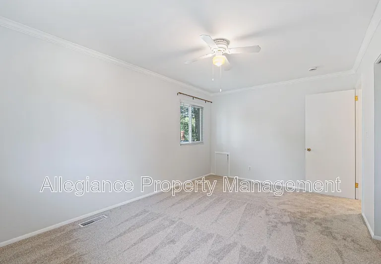 6610 Bowie Dr — Photo 17