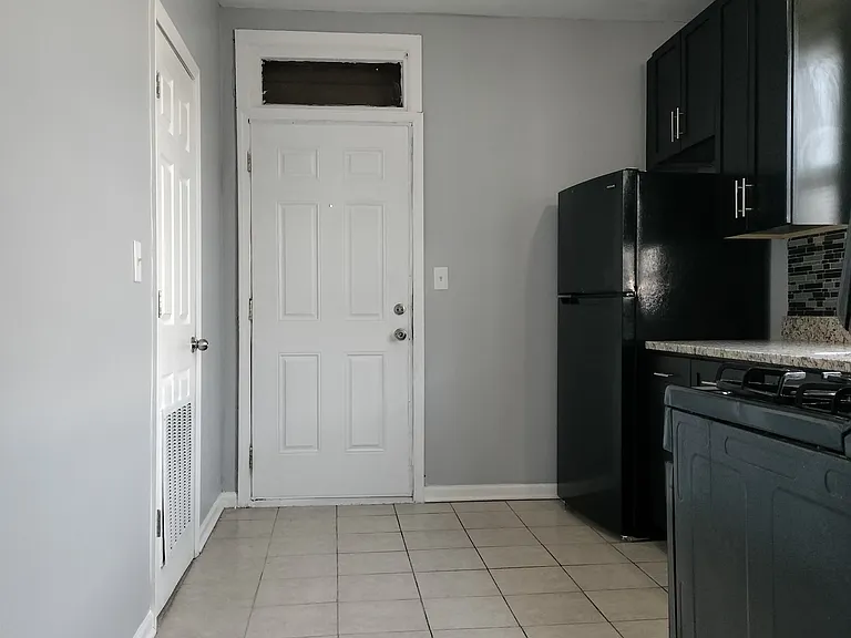 2525 E 72nd Pl #2 — Photo 9