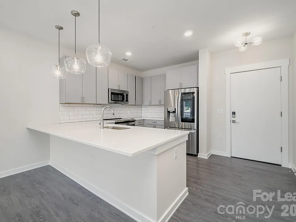 3630 Davidson St #2209