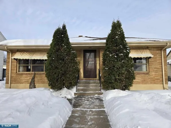 713 5th St S, Virginia, MN 55792