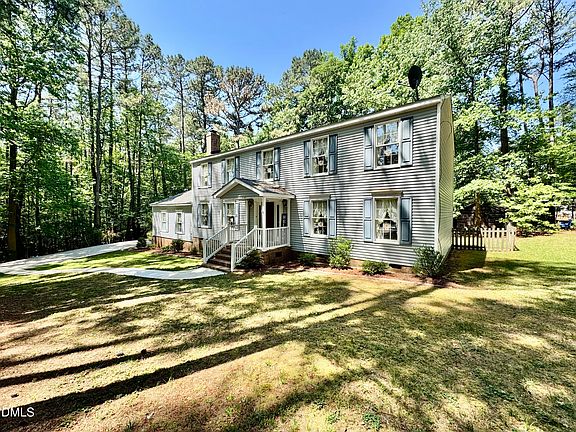 2nd image of 84 Wintergreen Rd