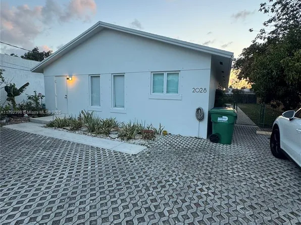 2028 SW 57th Ct, Miami, FL 33155