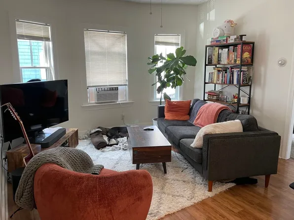 7 Richardson Ter, Somerville, MA 02145