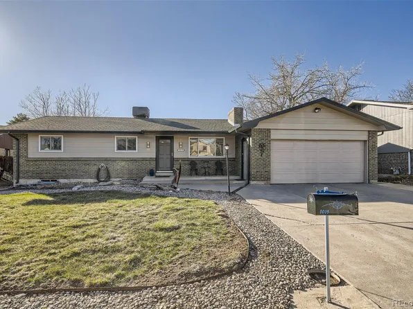 1019 S Johnson Way, Lakewood, CO 80226