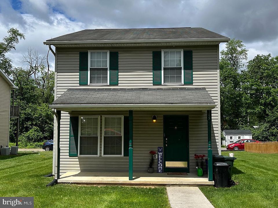 1st image of 345 Woodpoint Ave