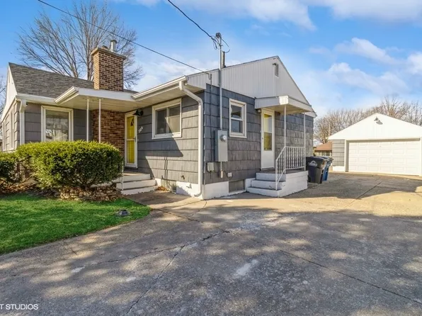 3518 E 37th St, Des Moines, IA 50317