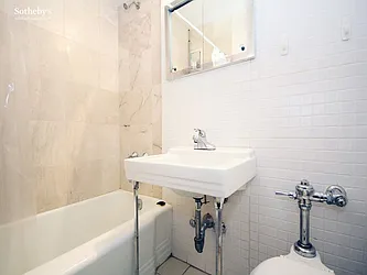 Rented by Sotheby's International Realty