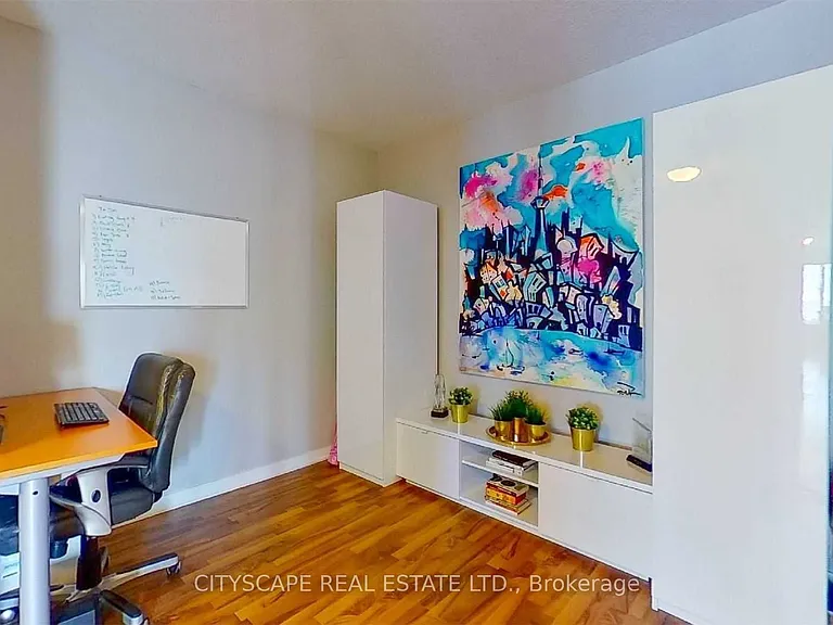 59 E Liberty St #1203 — Photo 7
