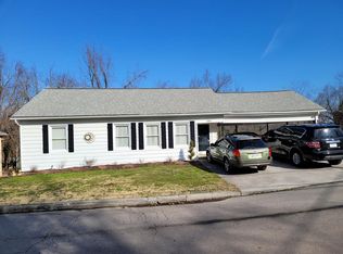 340 College St, Newport, TN 37821