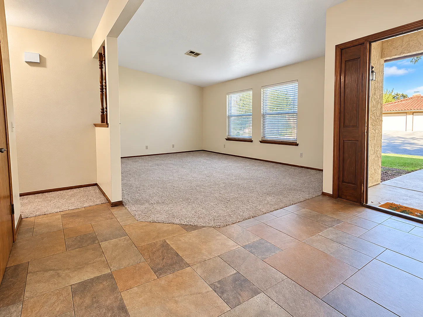 43109 Cherbourg Ln — Photo 2
