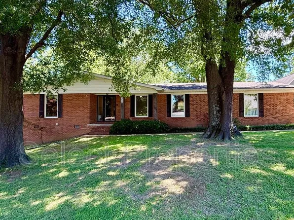 316 Marzee Ann Dr, Jonesboro, AR 72405