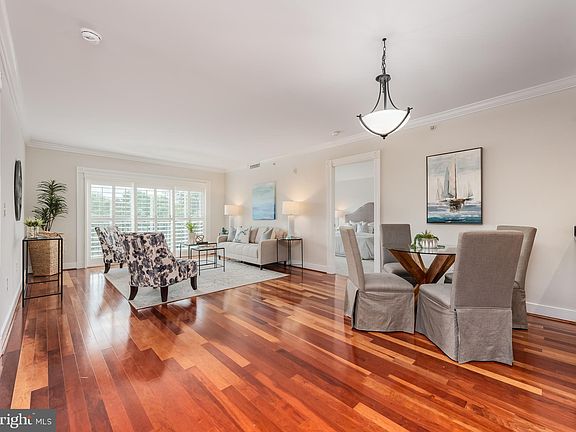 3rd image of 5 Park Pl APT 530