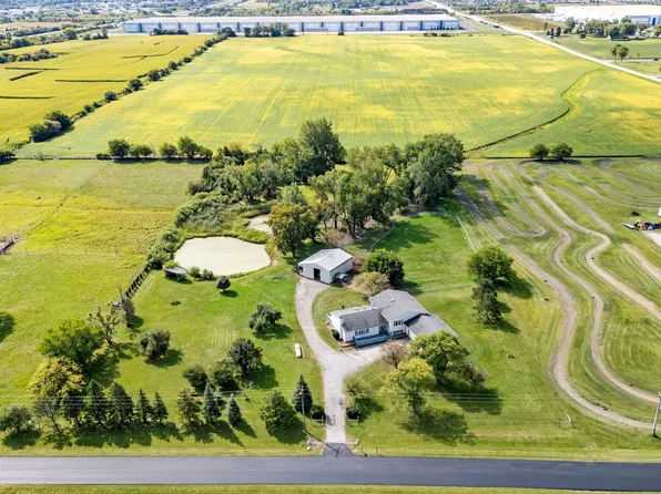 6237 W Dralle Rd, Monee, IL 60449