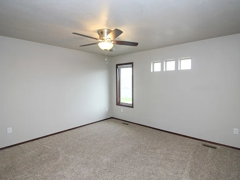 Tanner Court Estates -3 bed units townhouses in Tea, SD! — Photo 69