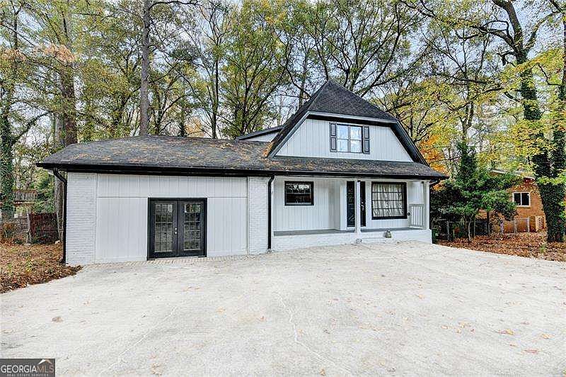 1st image of 2648 Glenvalley Dr