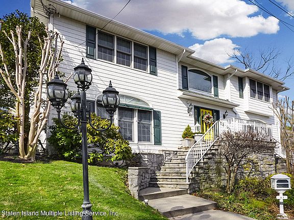 2nd image of 41 Herkimer St