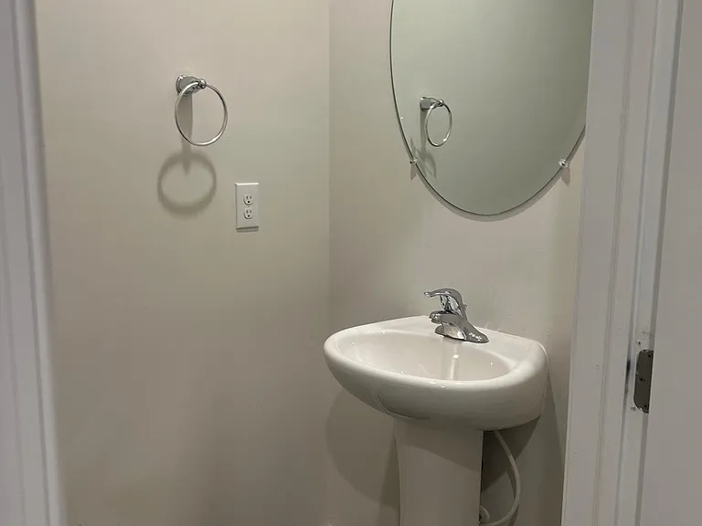 106 Sickler Ct — Photo 9