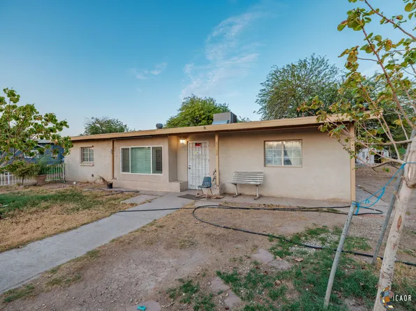 1703 N McDonald St, El Centro, CA 92243