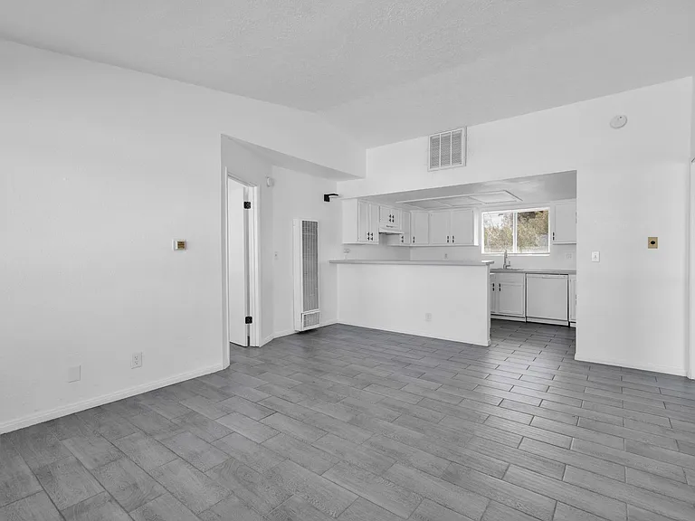 74077 Cactus Dr — Photo 8
