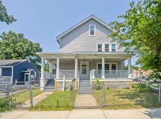 424 Carew St, Springfield, MA 01104